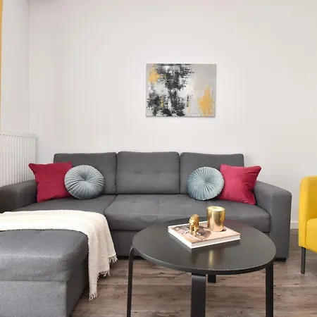公寓 Totu Comfort Morena With Balcony & Parking 格但斯克