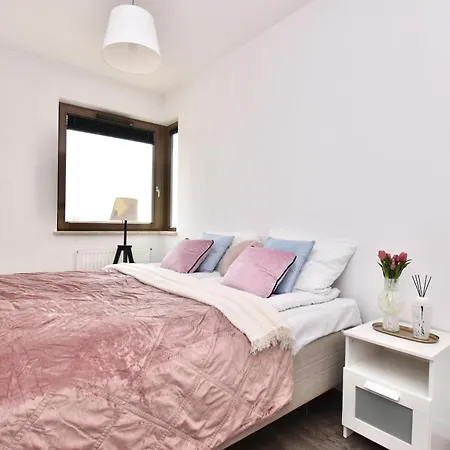 Totu Comfort Morena With Balcony & Parking 아파트 그단스크